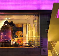 Adelphi Hotel - Foster Accommodation