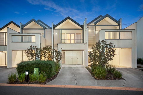 Quest Sanctuary Lakes - Foster Accommodation 0