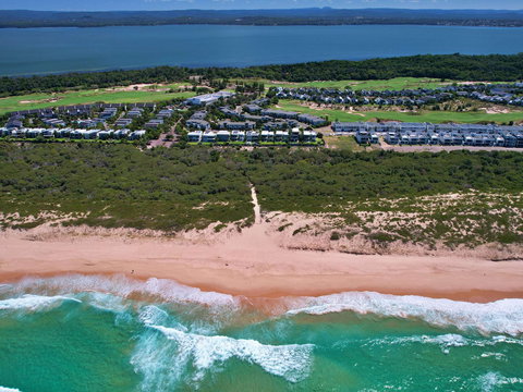 Pullman Magenta Shores Resort - Foster Accommodation 2