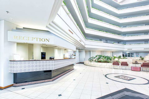 Best Western Plus Hotel Lord Forrest - Foster Accommodation 2