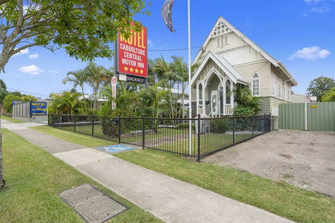 Caboolture Central Motor Inn, SureStay Collection - Foster Accommodation 0
