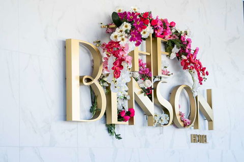The Benson Hotel - Foster Accommodation 1