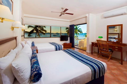 Coral Sea Resort - Foster Accommodation 1