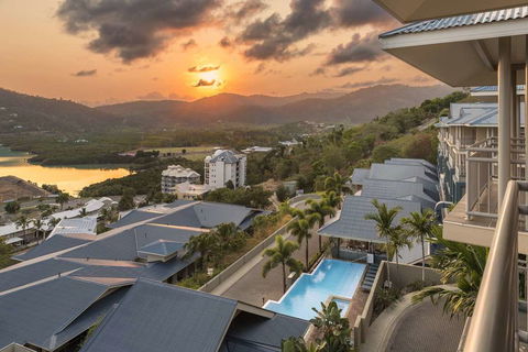 Club Wyndham Airlie Beach - Foster Accommodation 1