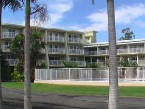Cabarita Lake Apartments - Foster Accommodation 0