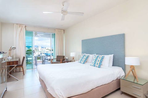 201 Lake Street - Cairns - Foster Accommodation 2