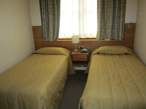 University House - ANU - Foster Accommodation 40