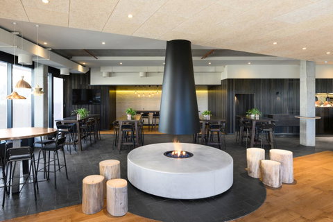 Little National Hotel Canberra - Foster Accommodation 2