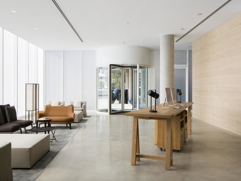 Little National Hotel Canberra - Foster Accommodation 1