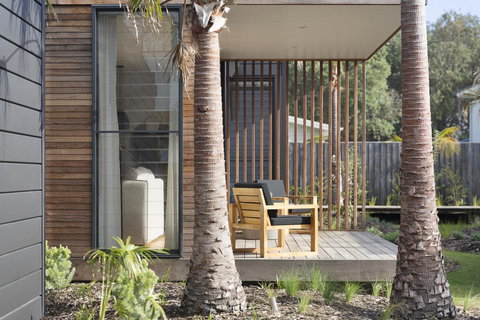 Bangalay Luxury Villas - Foster Accommodation 7