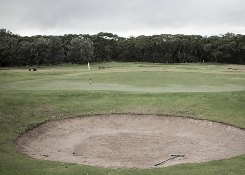 Bangalay Luxury Villas - Foster Accommodation 11