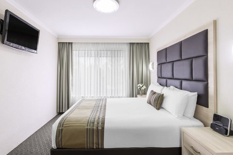 Garden City Hotel, Best Western Signature Collection - Foster Accommodation 18