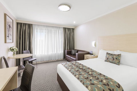 Garden City Hotel, Best Western Signature Collection - Foster Accommodation 6