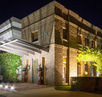 De Russie Boutique Hotel - Foster Accommodation