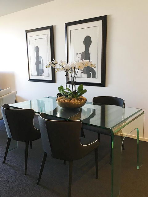 Birch Apartments In The City - Foster Accommodation 3