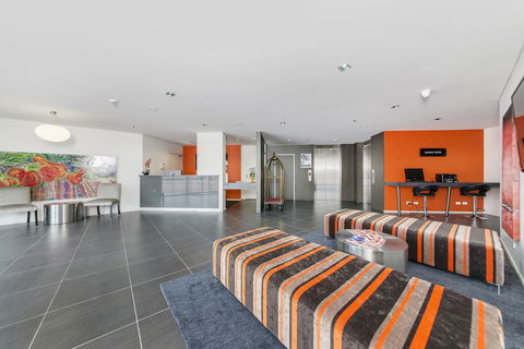 Abode Tuggeranong - Foster Accommodation 7