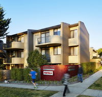 Manuka Park Serviced Apartments - Foster Accommodation