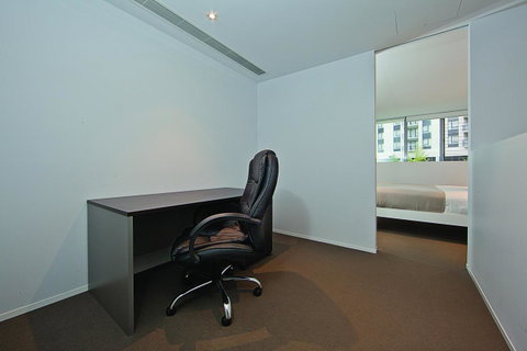 Realm Park 39 Barton ACT - Foster Accommodation 17