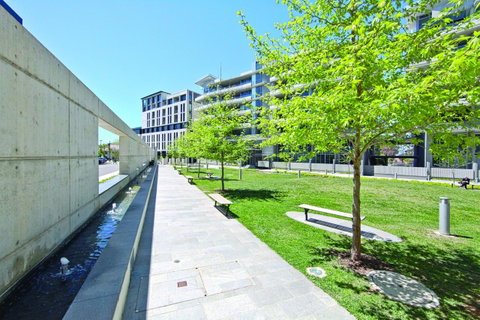 Realm Park 39 Barton ACT - Foster Accommodation 24