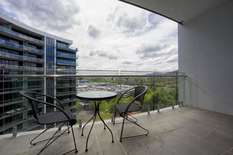 Manhattan 303 Canberra City ACT - Foster Accommodation 17