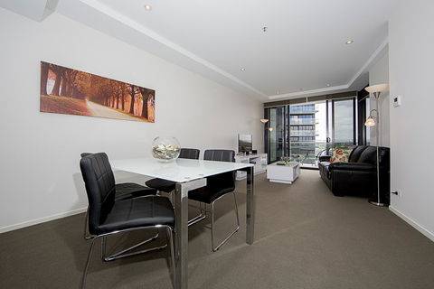 Manhattan 303 Canberra City ACT - Foster Accommodation 18
