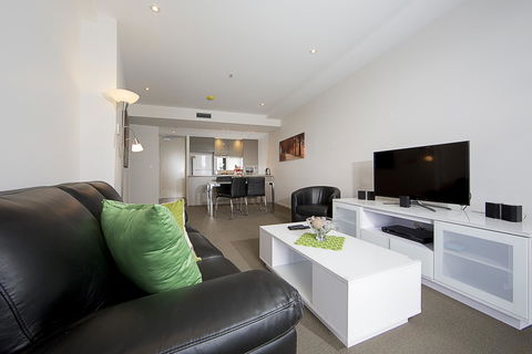Manhattan 303 Canberra City ACT - Foster Accommodation 16