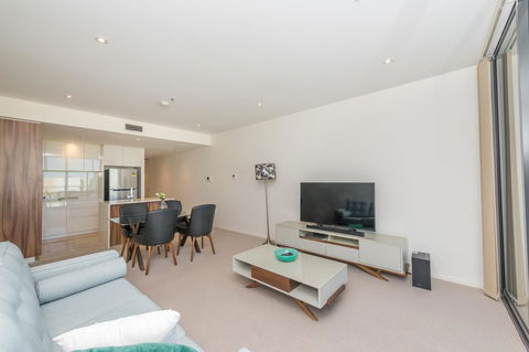 Manhattan 303 Canberra City ACT - Foster Accommodation 26