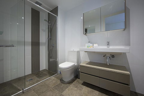 Manhattan 303 Canberra City ACT - Foster Accommodation 10