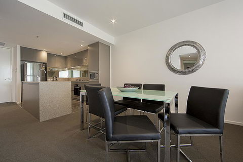 Manhattan 303 Canberra City ACT - Foster Accommodation 30