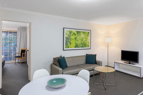 Adina Serviced Apartments Canberra Kingston - Foster Accommodation 2