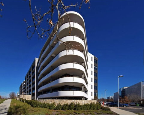 Modern Executive Apt@Barton*1BR*WiFi*Gym*Secure Parking*Canberra - Foster Accommodation 22