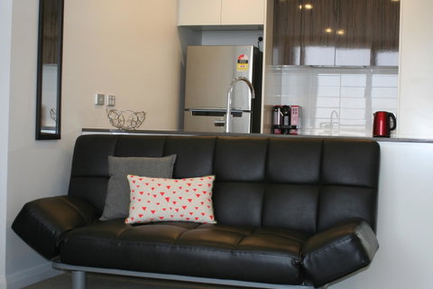 Modern Executive Apt@Barton*1BR*WiFi*Gym*Secure Parking*Canberra - Foster Accommodation 10