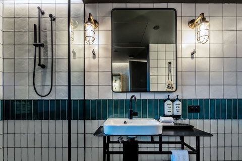 Ovolo Nishi - Foster Accommodation 12