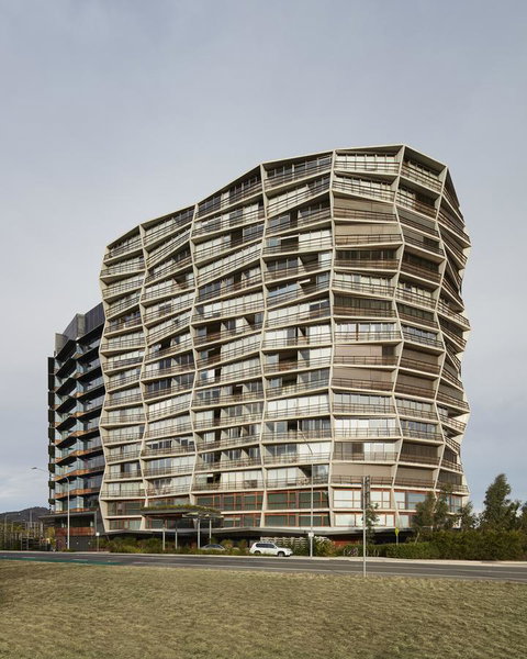Ovolo Nishi - Foster Accommodation 0