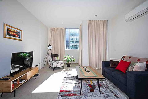 Spacious 1BR Stylish New Acton Apartment +Parking - Foster Accommodation 20