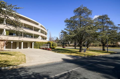 Accommodate Canberra - The Summit - Foster Accommodation 1