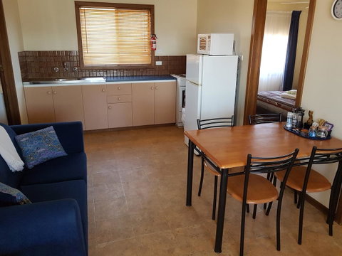Windana Cottages - Foster Accommodation 5