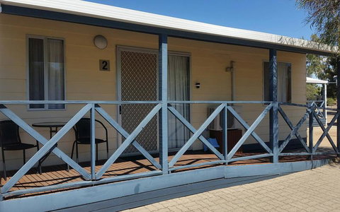 Port Broughton Tourist Park - Foster Accommodation 7