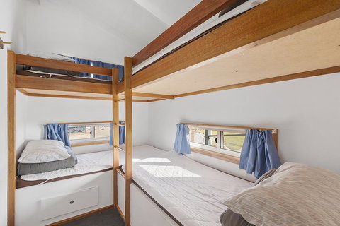 Port Broughton Tourist Park - Foster Accommodation 35