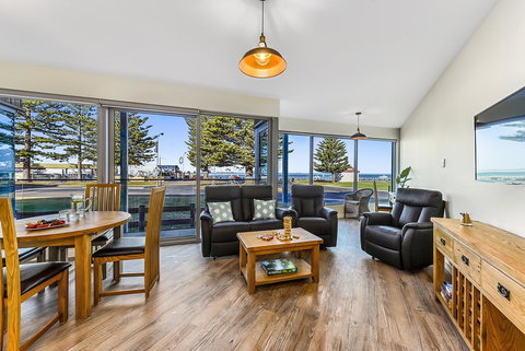 Bonnies Of Beachport - Foster Accommodation 11