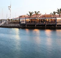 Marina Hotel - Foster Accommodation