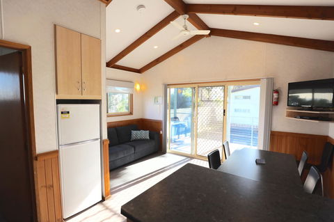 Discovery Parks - Robe - Foster Accommodation 22