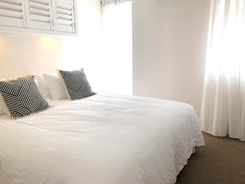 The Loft - Beautiful Central Barossa Apartment - Foster Accommodation 9