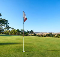 New Terry Hotel  Golf Resort - Foster Accommodation