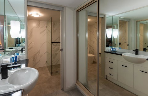 Pacific Bay Resort - Foster Accommodation 41