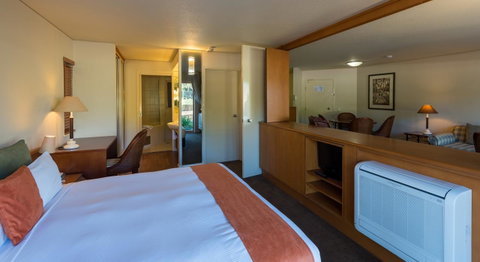 Pacific Bay Resort - Foster Accommodation 31