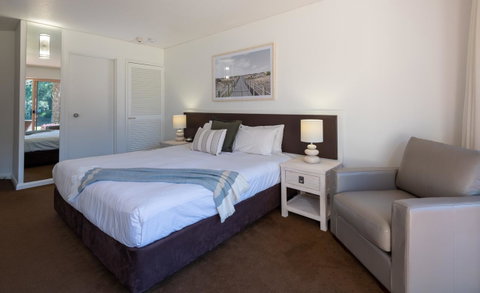 Pacific Bay Resort - Foster Accommodation 43