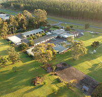 William Macintosh Motor Lodge - Foster Accommodation