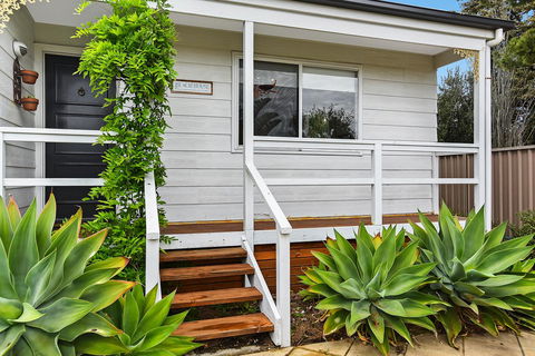 Ainslie Roberts Drive Retreat - Foster Accommodation 14