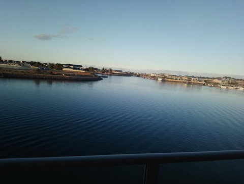 Wallaroo Marina Executive Apartments - Foster Accommodation 19